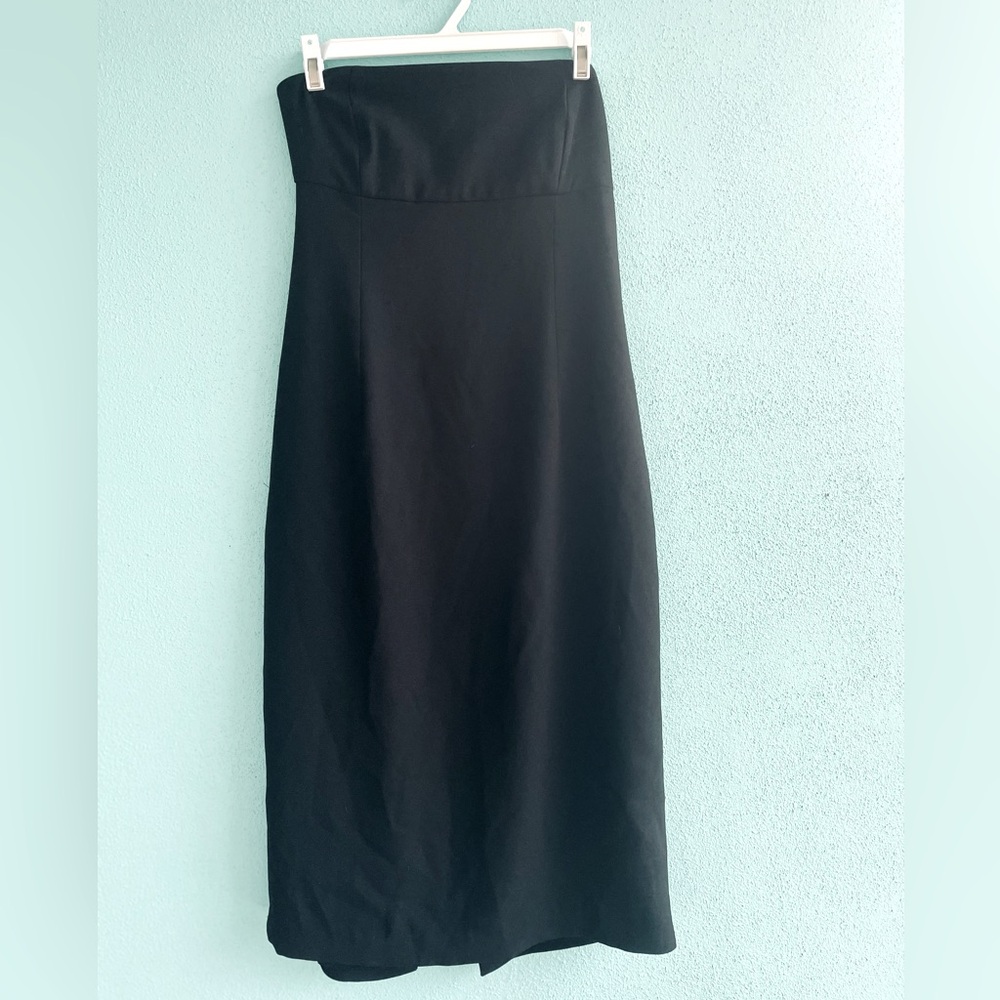 Elegant Black Strapless Dress